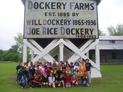 Hayes Cooper Students Visit Dockery Farms
